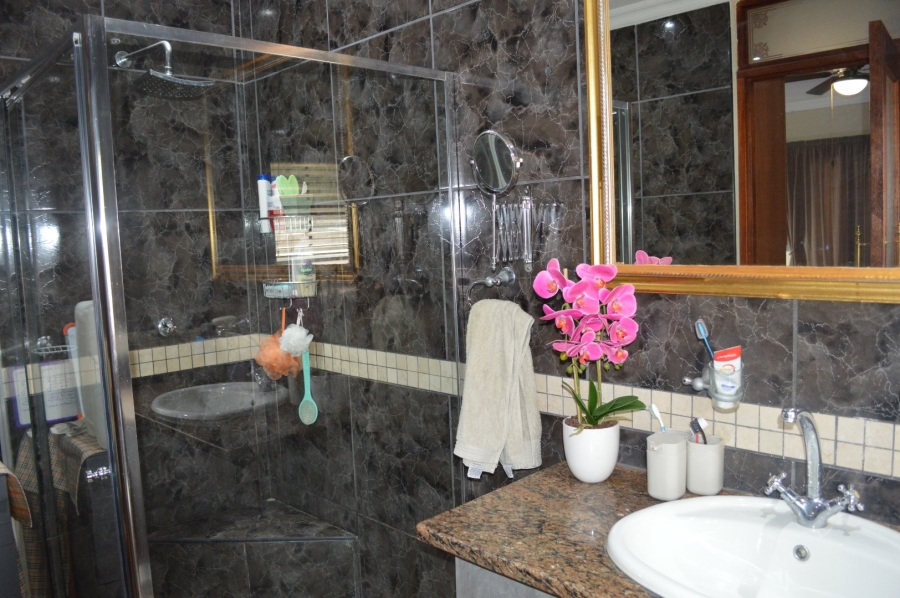 3 Bedroom Property for Sale in Wilkoppies North West